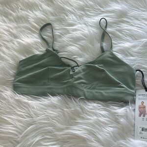 ALO Yoga Interlace Bra - Sage Green